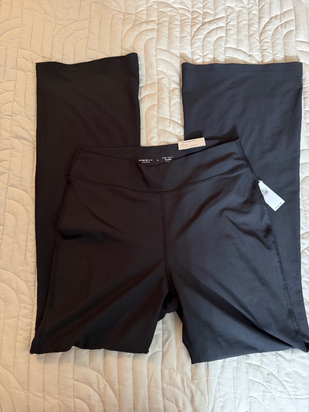 Nwt old navy black flare legging